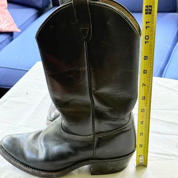 Golden Retriever Black Leather Cowboy Boots - Picture 2 of 13
